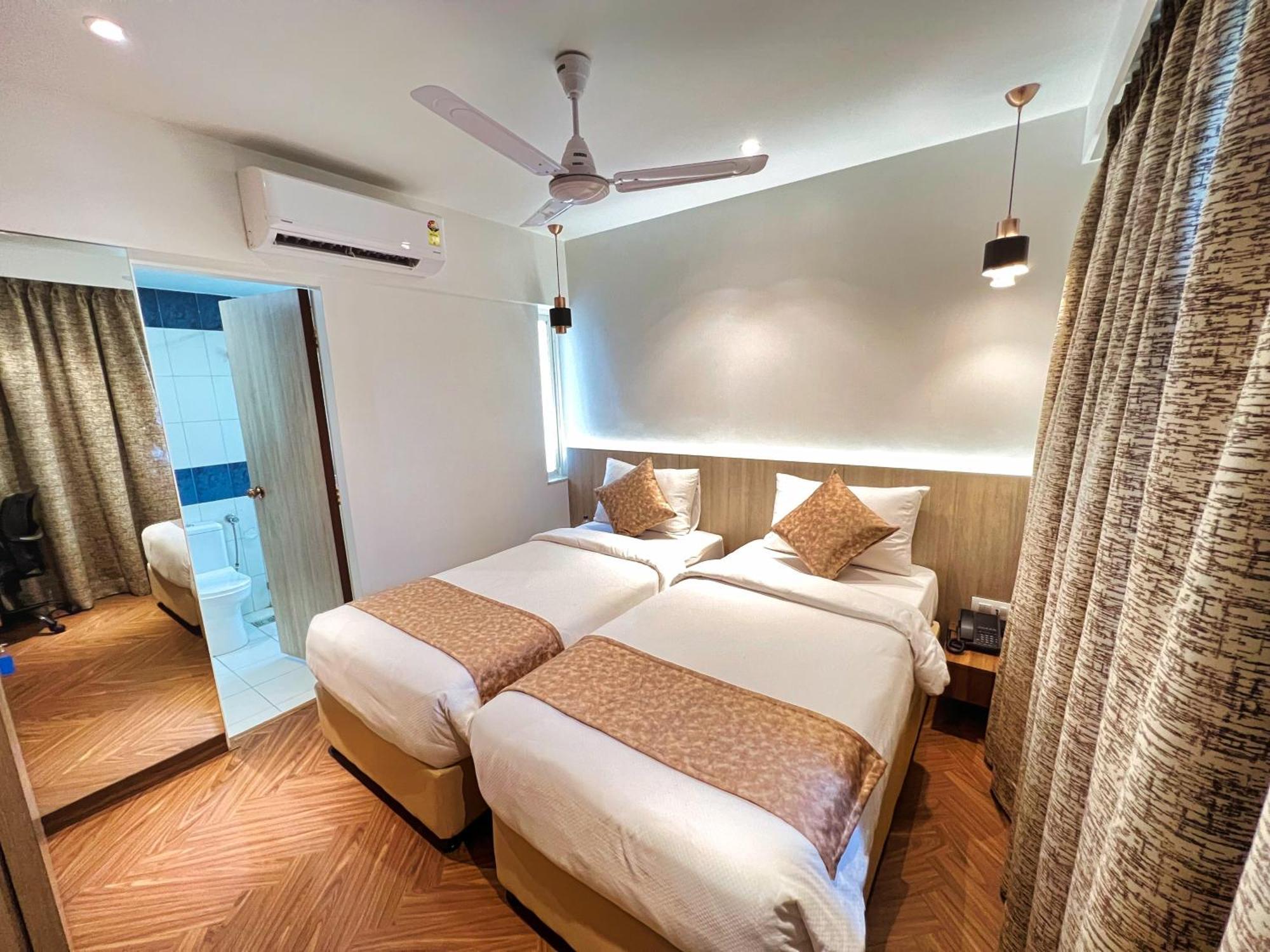 White House By Maxxvalue Service Apartments Bandra 孟买 外观 照片