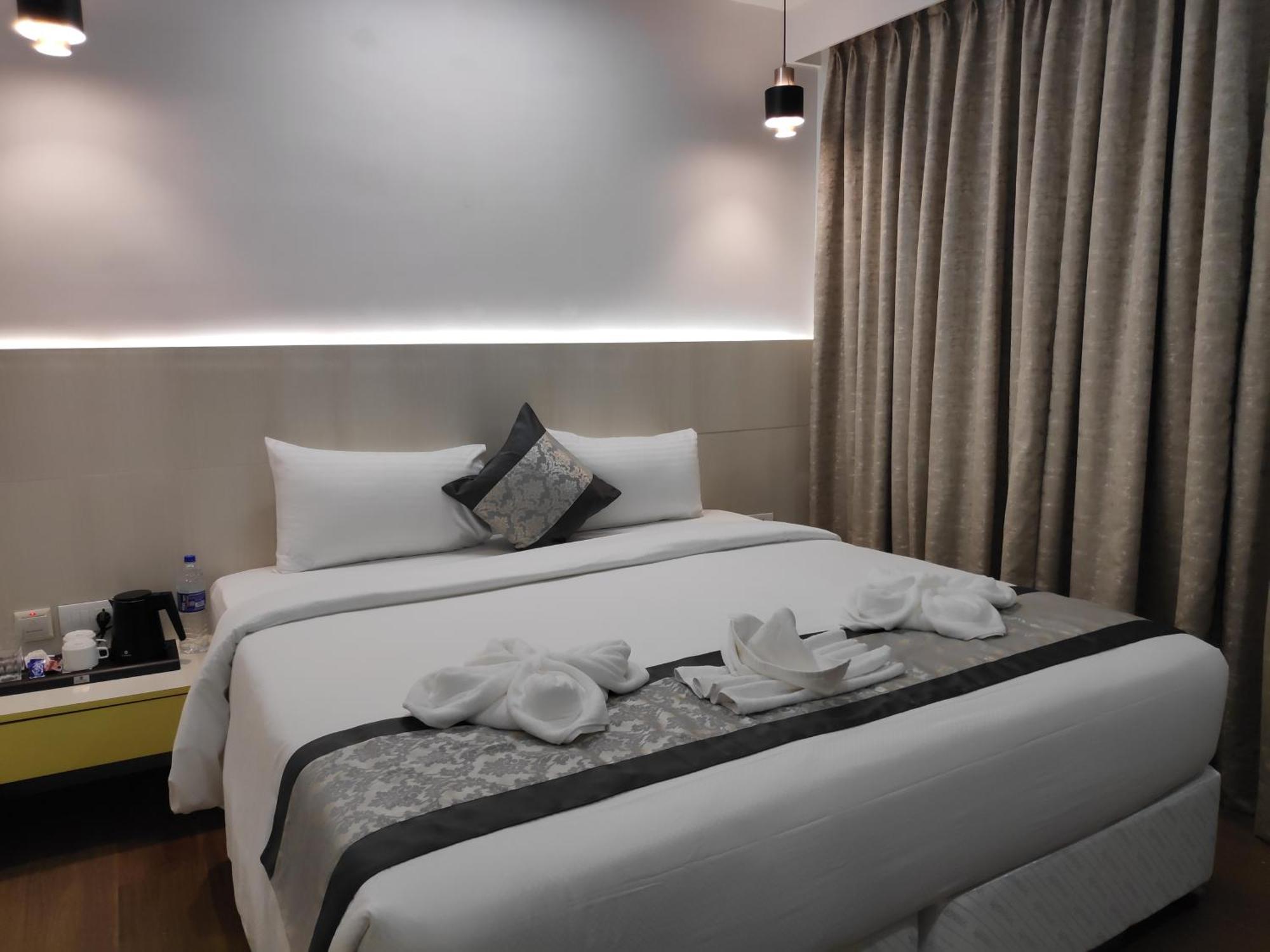 White House By Maxxvalue Service Apartments Bandra 孟买 外观 照片