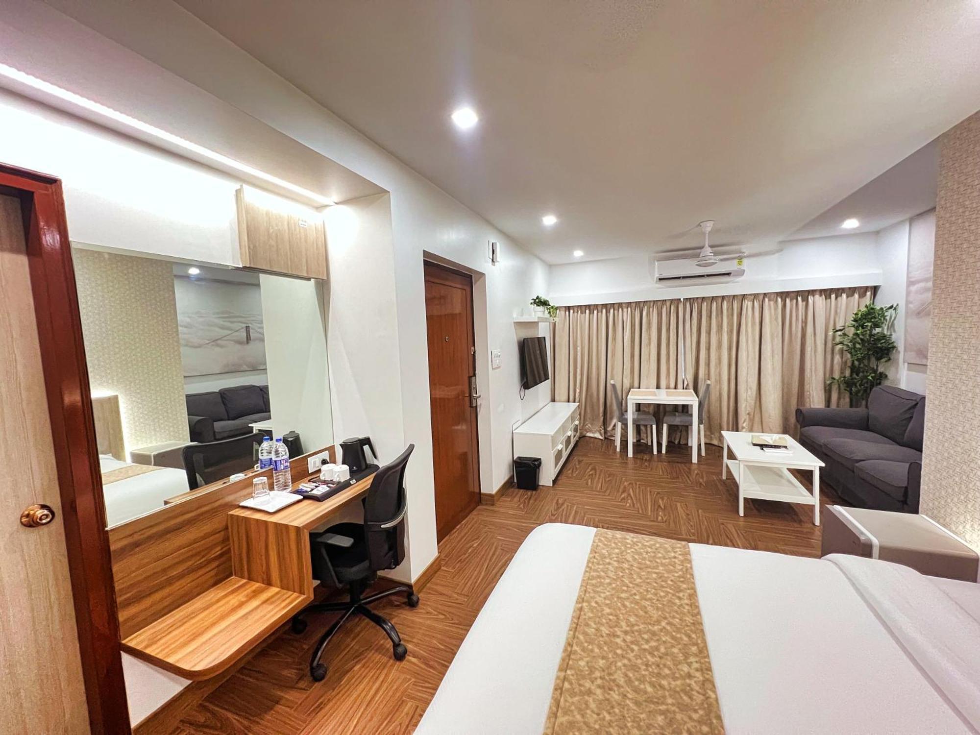 White House By Maxxvalue Service Apartments Bandra 孟买 外观 照片