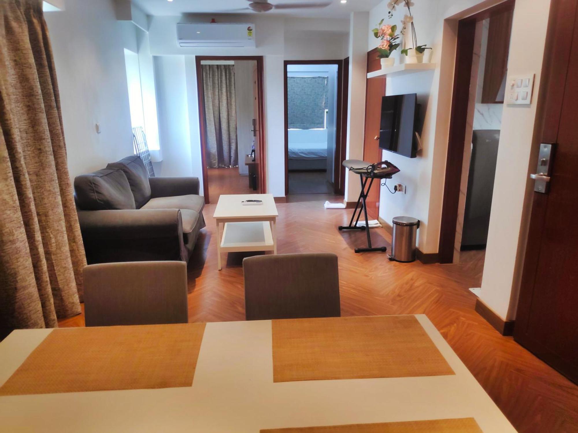 White House By Maxxvalue Service Apartments Bandra 孟买 外观 照片